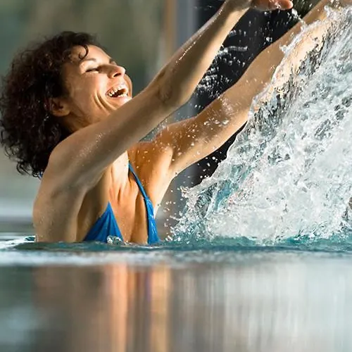 فندق Kurhotel Bad Zell